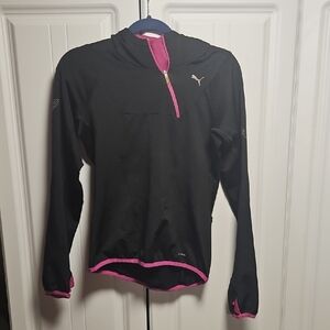 Puma Women's Black and Pink Top